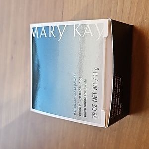 Mary Kay Translucent Loose Powder NIB